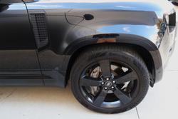 2025 Land Rover Defender 110 D350 X-Dynamic HSE