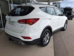 2017 Hyundai Santa Fe Active DM5 Series II MY18 4X4 On Demand Pure White