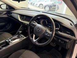 2020 Holden Commodore LT