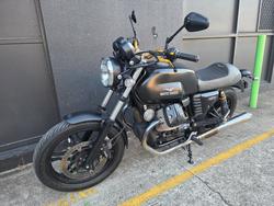 2015 MOTO GUZZI V7 STONE BLACK