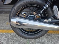 2015 MOTO GUZZI V7 STONE BLACK