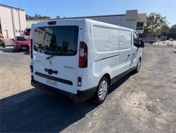 2018 RENAULT TRAFIC FORMULA EDITION LWB X82 MY18 WHITE