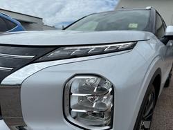 2025 Mitsubishi Outlander Exceed Tourer