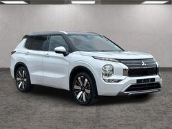 2025 Mitsubishi Outlander Exceed Tourer