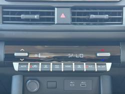 2025 Mitsubishi Triton GLX