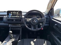 2025 Mitsubishi Triton GLX