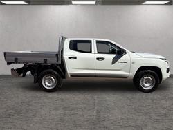 2025 Mitsubishi Triton GLX