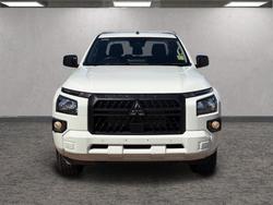 2025 Mitsubishi Triton GLX