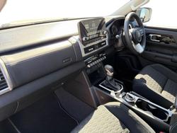 2025 Mitsubishi Triton GLS