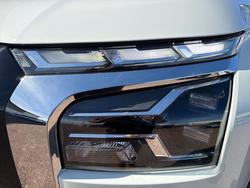 2025 Mitsubishi Triton GLS