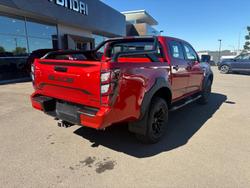 2025 Isuzu D-MAX BLADE