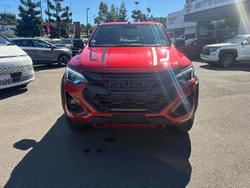 2025 Isuzu D-MAX BLADE