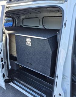 2023 LDV G10 +
