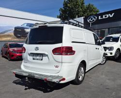 2023 LDV G10 +