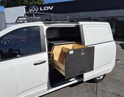 2023 LDV G10 +