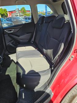 2019 Subaru Forester 2.5i