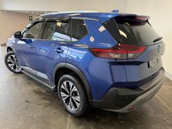 2024 Nissan X-TRAIL ST-L
