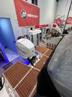 2023 PARKER 850 Voyager