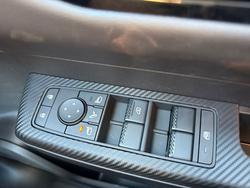 2000 Mitsubishi Triton