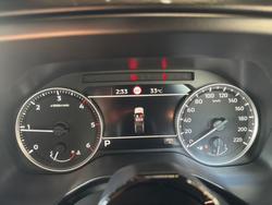 2000 Mitsubishi Triton