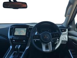 2000 Mitsubishi Pajero Sport