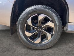 2000 Mitsubishi Pajero Sport