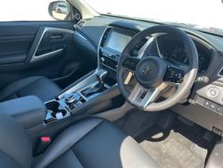2000 Mitsubishi Pajero Sport