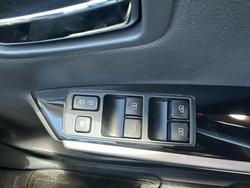 2000 Mitsubishi Pajero Sport