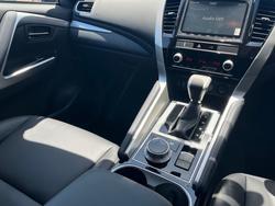 2000 Mitsubishi Pajero Sport