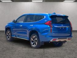 2000 Mitsubishi Pajero Sport