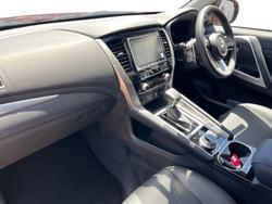 2000 Mitsubishi Pajero Sport