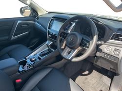 2000 Mitsubishi Pajero Sport