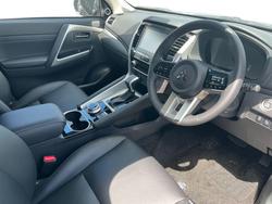 2000 Mitsubishi Pajero Sport