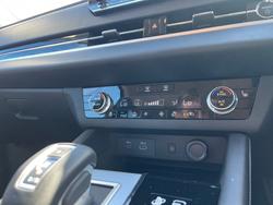 2025 Mitsubishi Outlander PHEV Exceed
