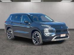 2025 Mitsubishi Outlander PHEV Exceed