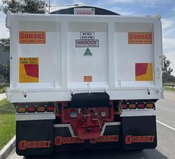 2024 Freightliner Cascadia 116 Tipper White