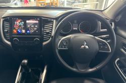 2015 Mitsubishi Triton GLS