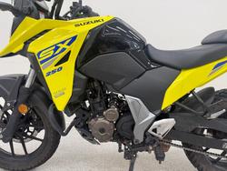 2024 Suzuki 2024 Suzuki 250CC V-STROM 250SX (DS250RLM4) Yellow