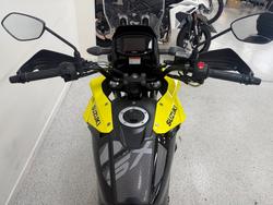 2024 Suzuki 2024 Suzuki 250CC V-STROM 250SX (DS250RLM4) Yellow