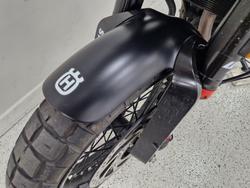 2024 HUSQVARNA SVARTPILEN 401 Black