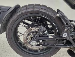 2024 HUSQVARNA SVARTPILEN 401 Black