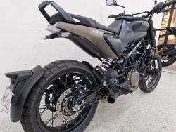2024 HUSQVARNA SVARTPILEN 401 Black