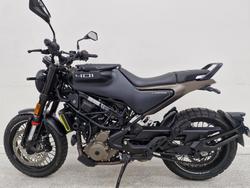 2024 HUSQVARNA SVARTPILEN 401 Black