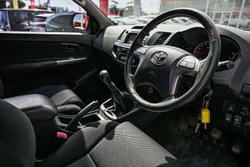 2013 Toyota Hilux SR5