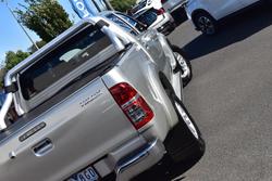 2014 Toyota Hilux SR5