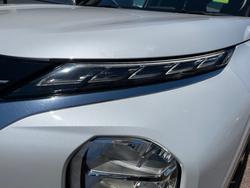 2000 Mitsubishi Outlander