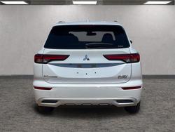 2000 Mitsubishi Outlander