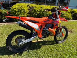 2025 Ktm 300 EXC CHAMPIONS EDITION Orange