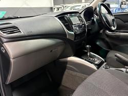 2015 Mitsubishi Triton GLS