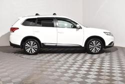 2020 Mitsubishi Outlander LS